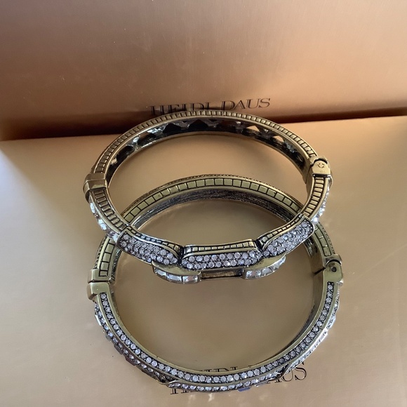 Heidi Daus Set Crystal Hinged Bangle Bracelets Clear SZ M - Picture 6 of 14